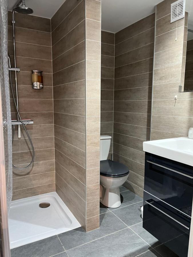 Suite A La Villa Cattus Bram Ngoại thất bức ảnh